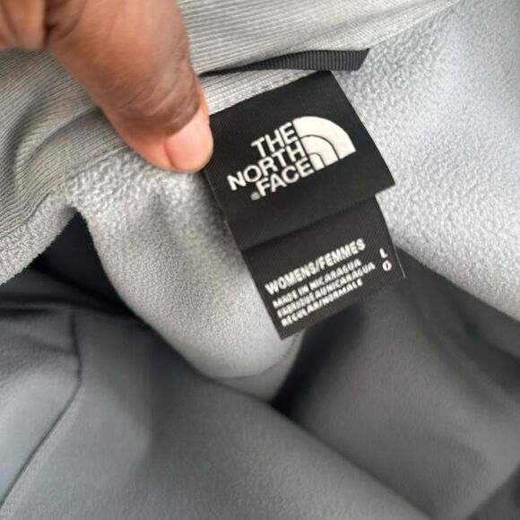 The North Face Gray Women’s Apex Bionic Jacket L - Picture 8 of 9